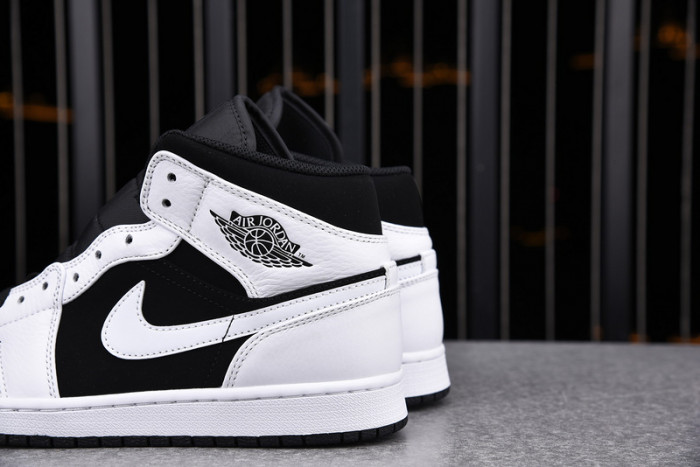 air jordan 1 retro mid 