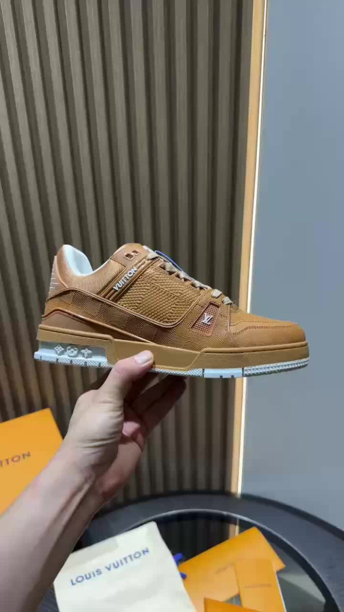 L&V snekaers L0000293