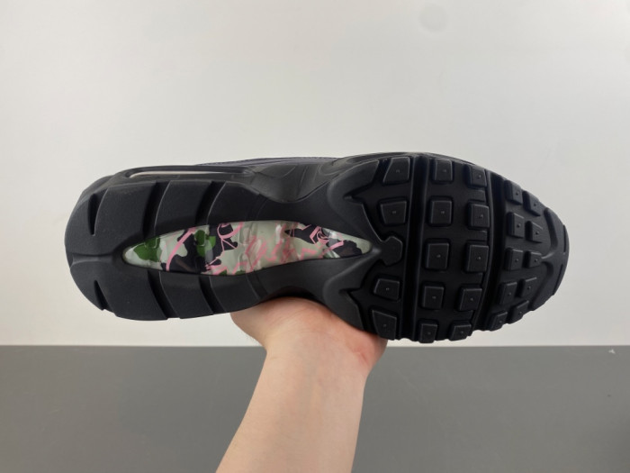 Nike Air Max 95 SP Corteiz Pink Beam FB2709-001