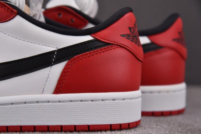 Air Jordan 1 Retro Low OG Chicago (2025) HQ6998-600