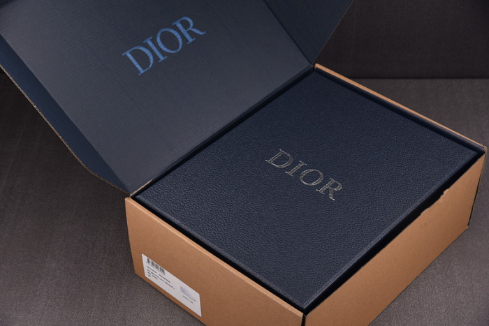 DIO* SNEAKERS B27 T0000-026