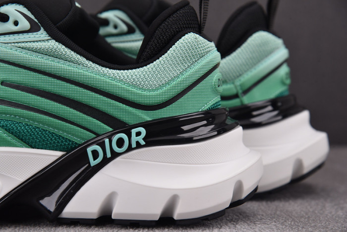 D1OR SNEAKERS B44 T0000-240