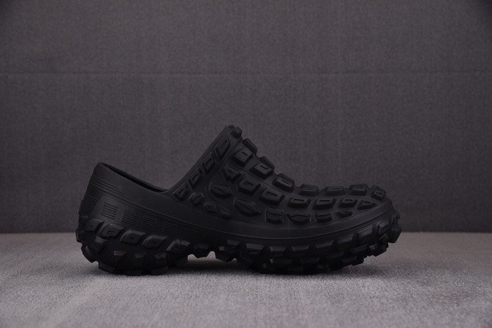balenciag* sandal 41