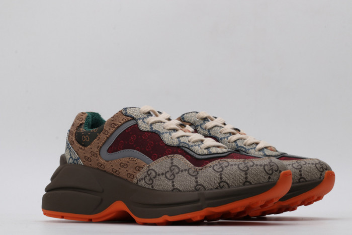 G*u*i* trainer sneaker84