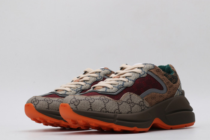 G*u*i* trainer sneaker84