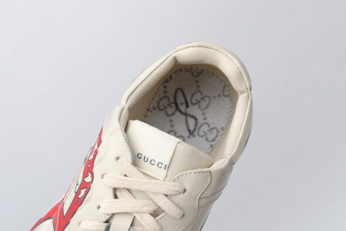 g*u*i rhyton vintage trainer sneaker 576965 drw00 9555