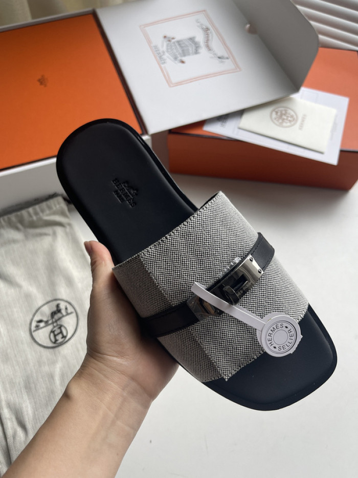 Herme* Sandal100