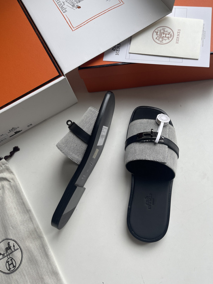 Herme* Sandal100