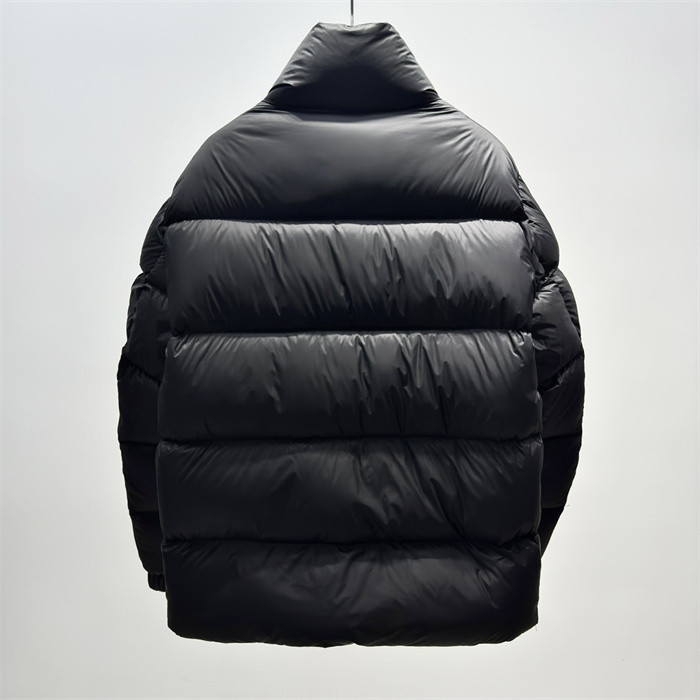 Moncler Down Jacket 70