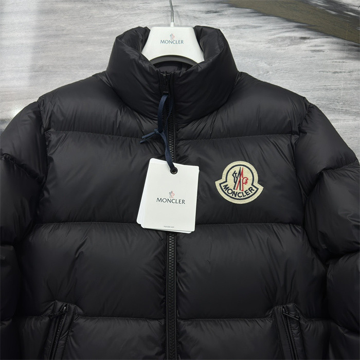 Moncler Down Jacket 70