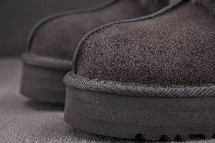UGG SANDALS 2