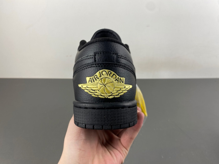 Air Jordan 1 Low Elephant Print 2025 IM6568-010