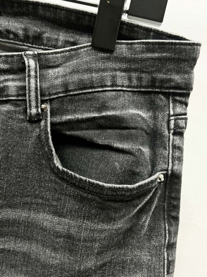 Amiri Jeans AJ16