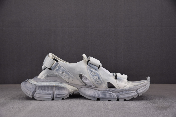 balenciag* sandal 46