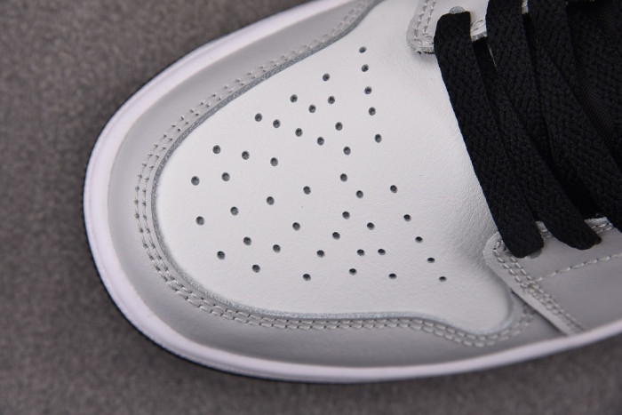 Air Jordan 1 Low Neutral Grey 553558-045