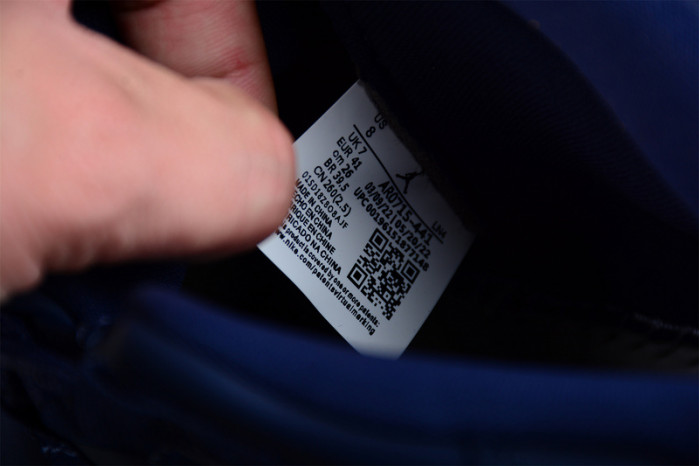 air jordan 11 wmns "midnight navy" ar0715-441