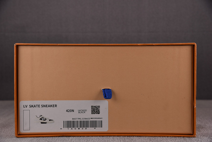 l&v snekaers l0000190