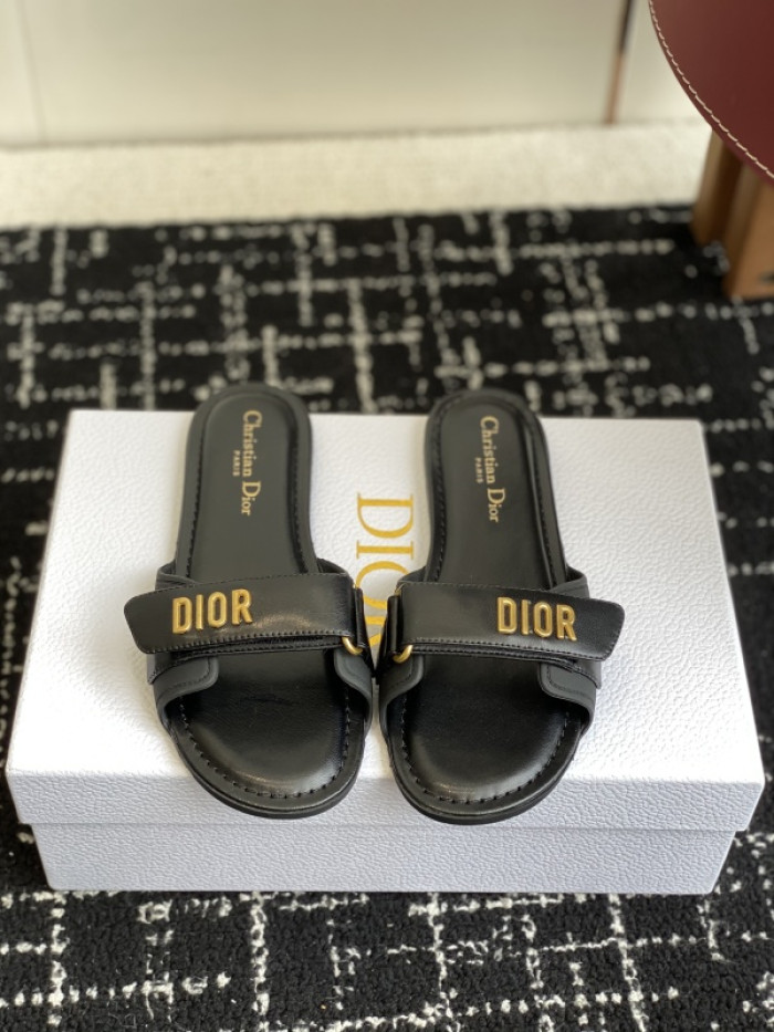 Dio*r sandal 72