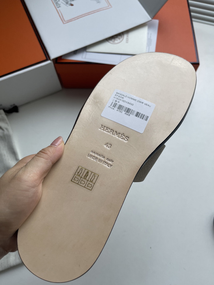 Herme* Sandal77