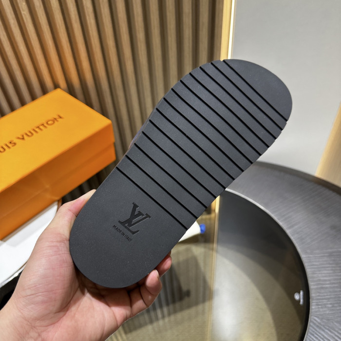 L&V sandal100