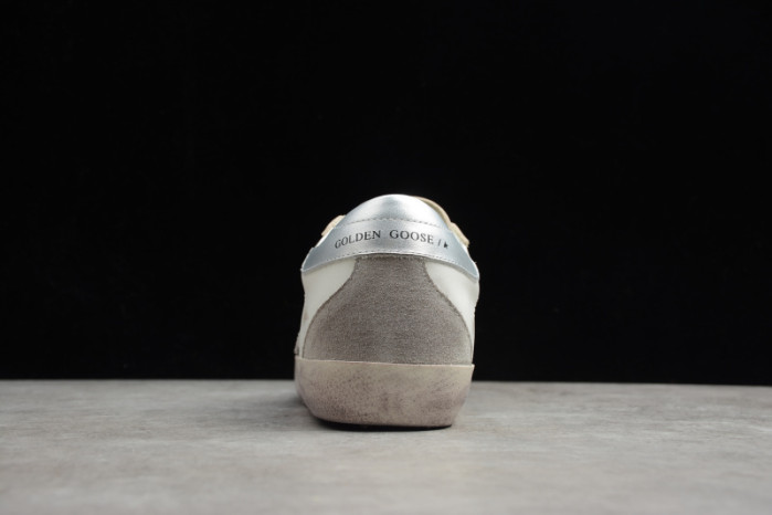 Golden Goose GG000006