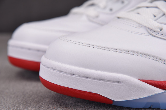 Jordan 5 Retro Fire Red Black Tongue (2025) HQ7978-101