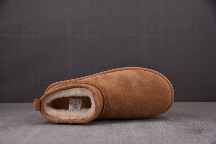UGG BOOTS UGG000024