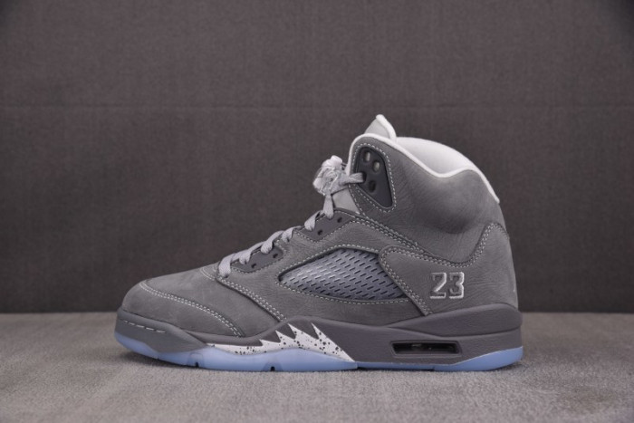 Air Jordan 5 Retro "Wolf Grey" DD0587-002