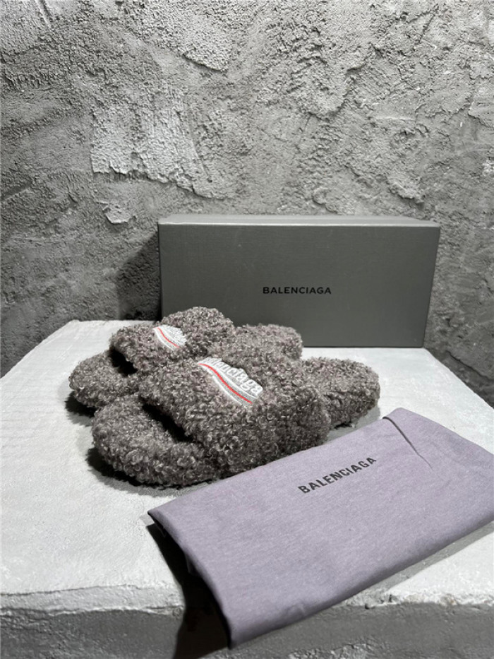 BALENCIAG* SANDAL 54