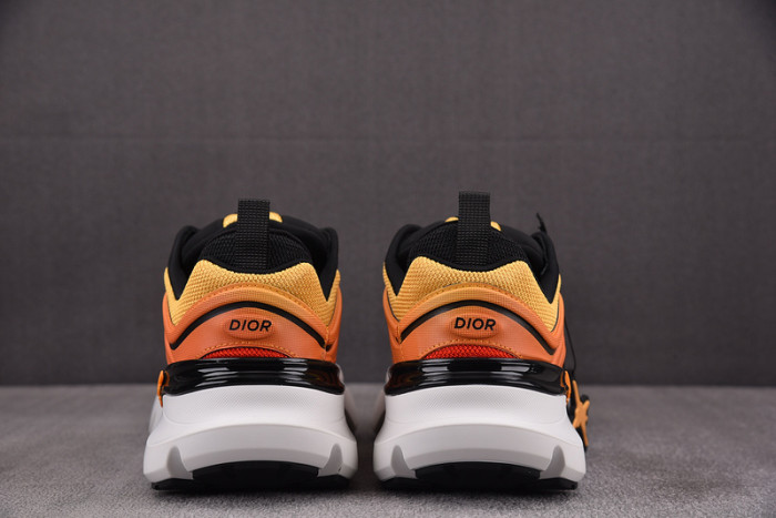 D1OR SNEAKERS B44 T0000-243