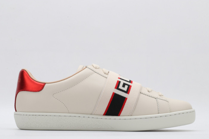 G*u*i* trainer sneaker47