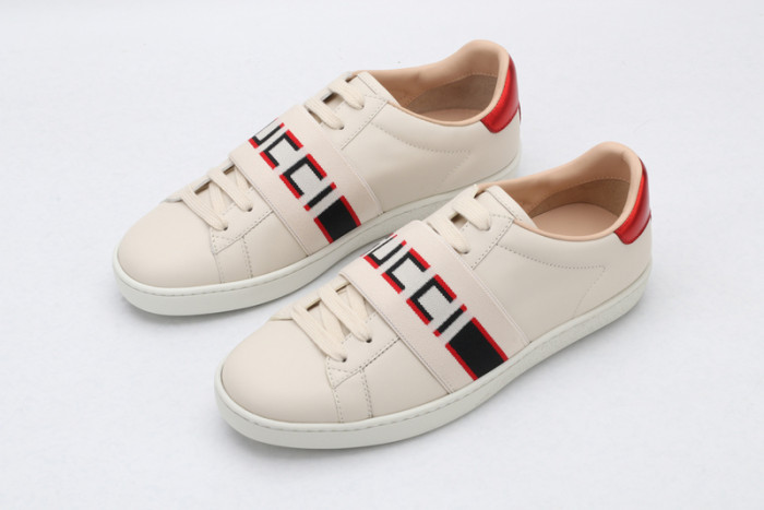 G*u*i* trainer sneaker47