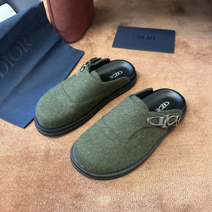 Dio*r sandal 141
