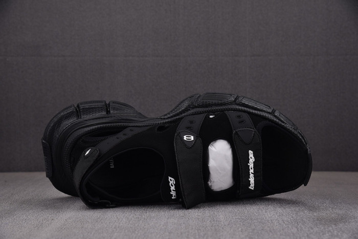 balenciag* sandal 47