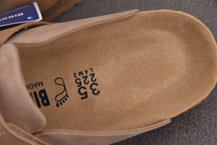 BIRKENSTOCK SANDALS 24