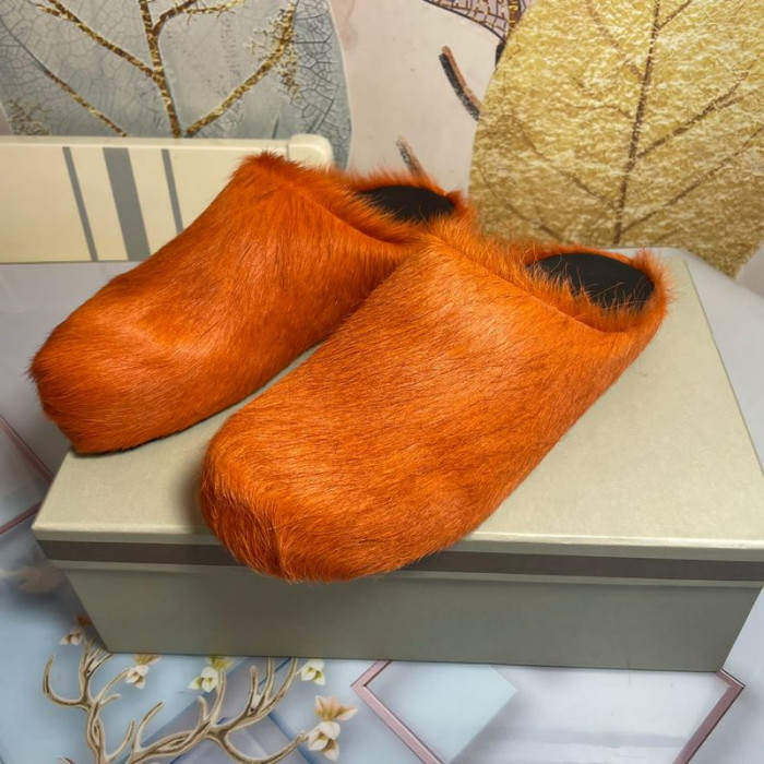 Marni Fussbett Sabot 8