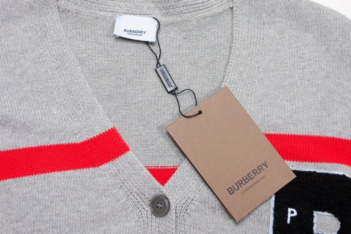 BURBER*Y sweater 68