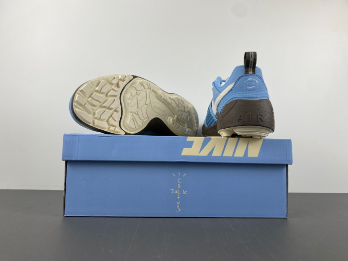 Travis Scott x Nike Zoom Field Jaxx Leche Blue HQ3072-400