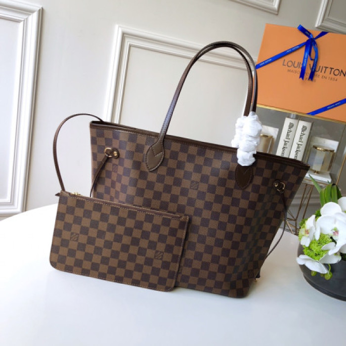L&V BAG73 （red inside)--32*29*17CM