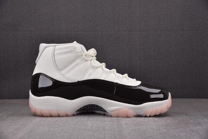 air jordan 11 wmns "neapolitan" ar0715-101