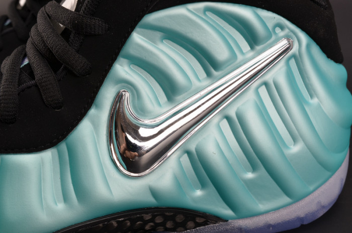 nike air foamposite pro “island green” metallic platinum mens 624041-303