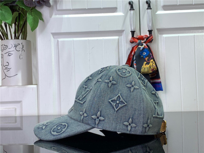 LV CAP26