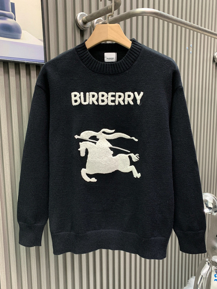 Balenciag* sweater8