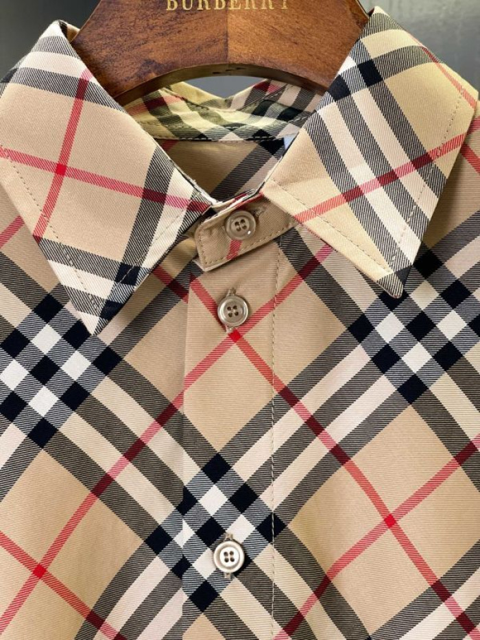 BURBER*Y Shirt 73