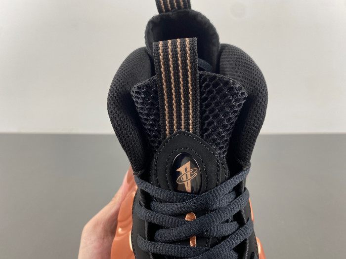 Nike Air Foamposite One "Metallic Copper" FZ9902-001