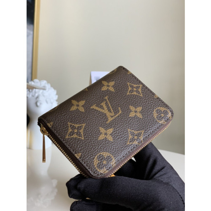 L&V WALLET11