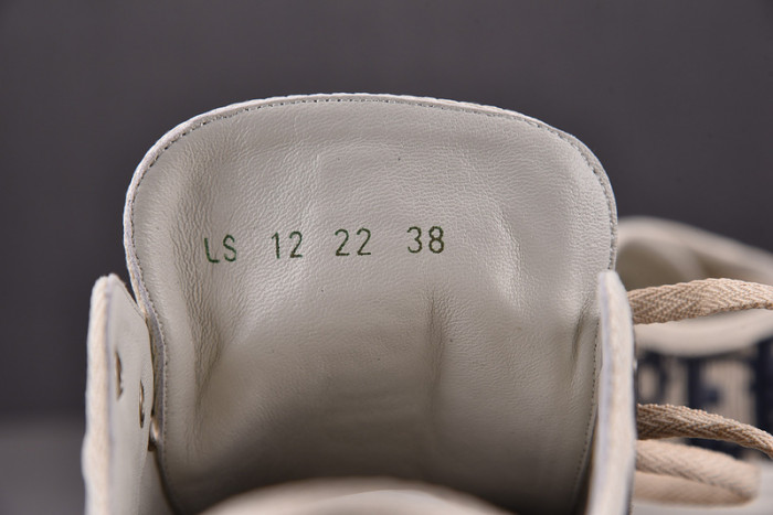 dio* sneakers t0000-058