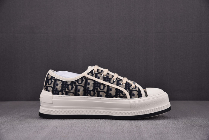 dio* sneakers t0000-058