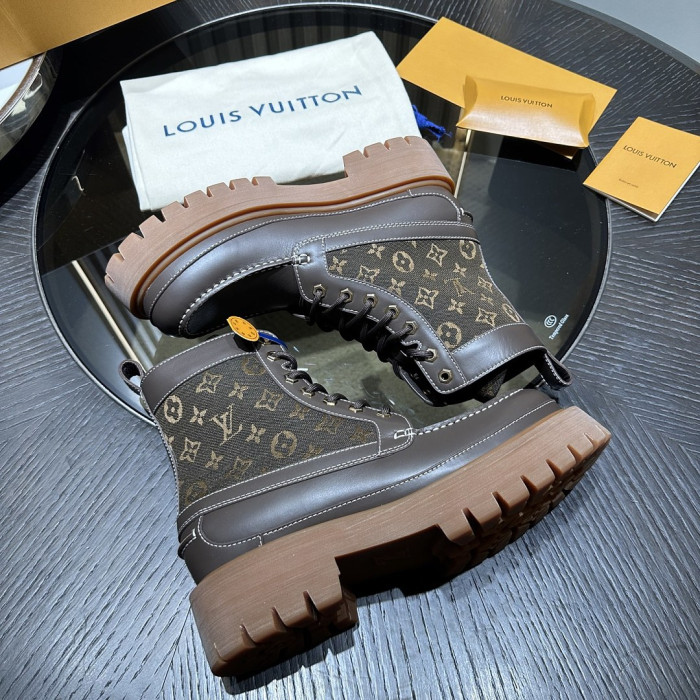 L&V BOOTS LV0000346