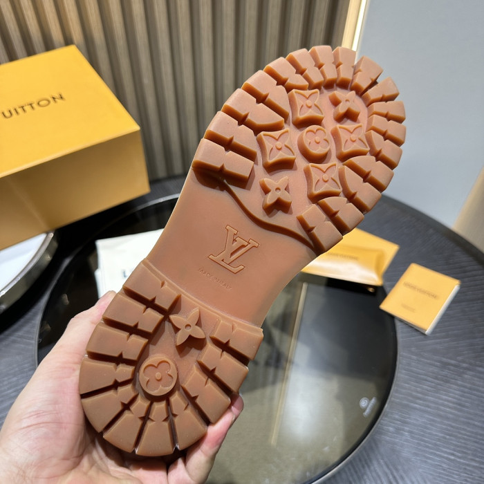 L&V BOOTS LV0000346